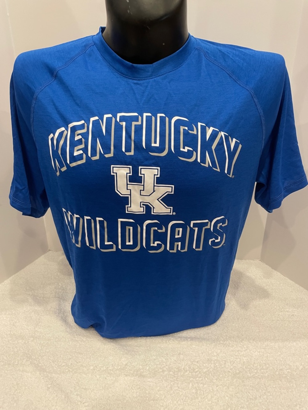 Adult University of Kentucky Wildcats Blue Short Sleeve Tee